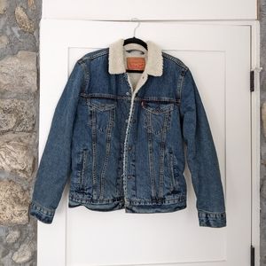 Levi trucker denim Sherpa fur jean jacket